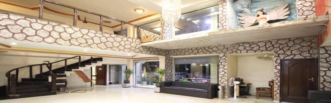 Hotel Grand Arjun Rāipur Exterior foto